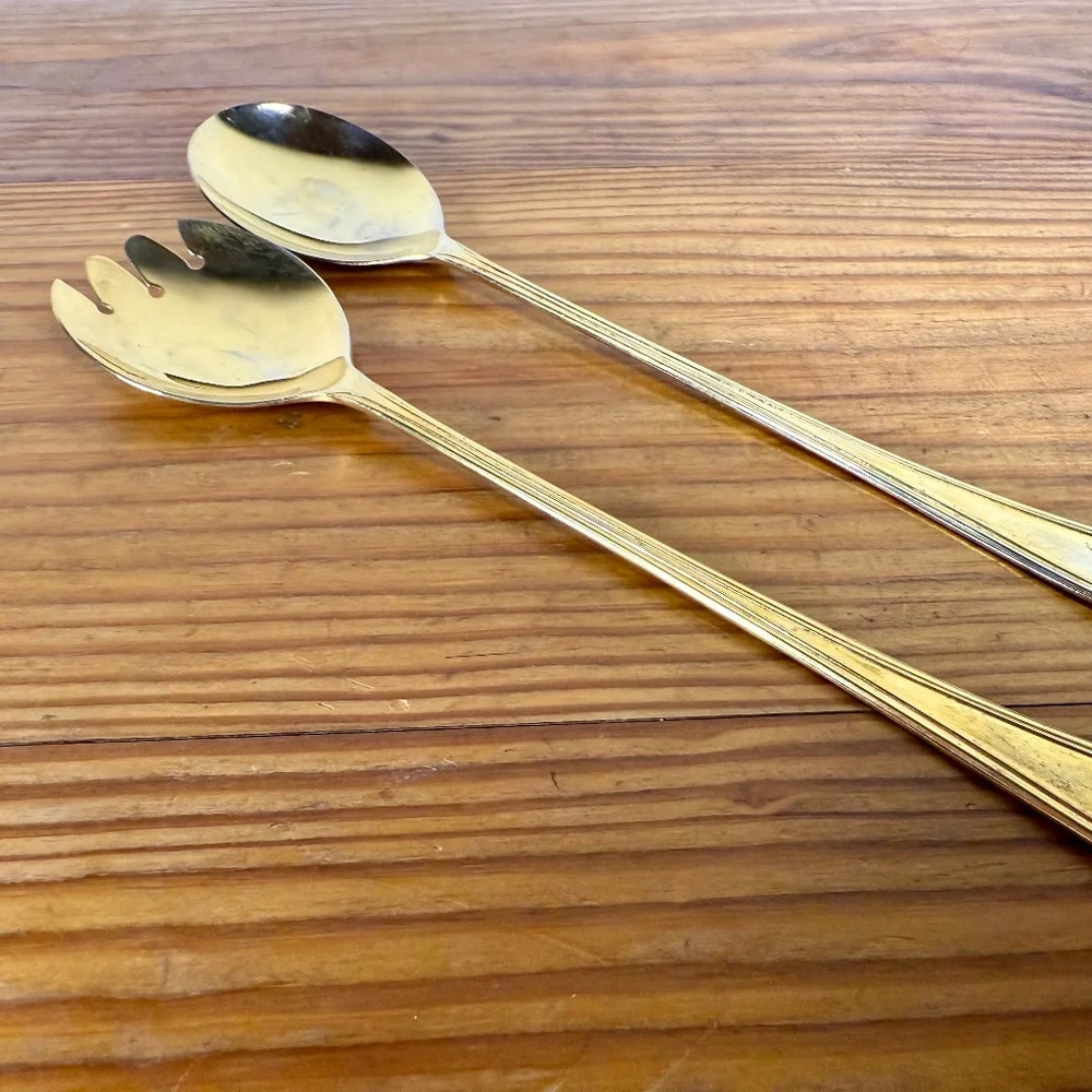 Vintage English Silverplate Serving Utensils | Shell Scroll Pattern | Set of 2
